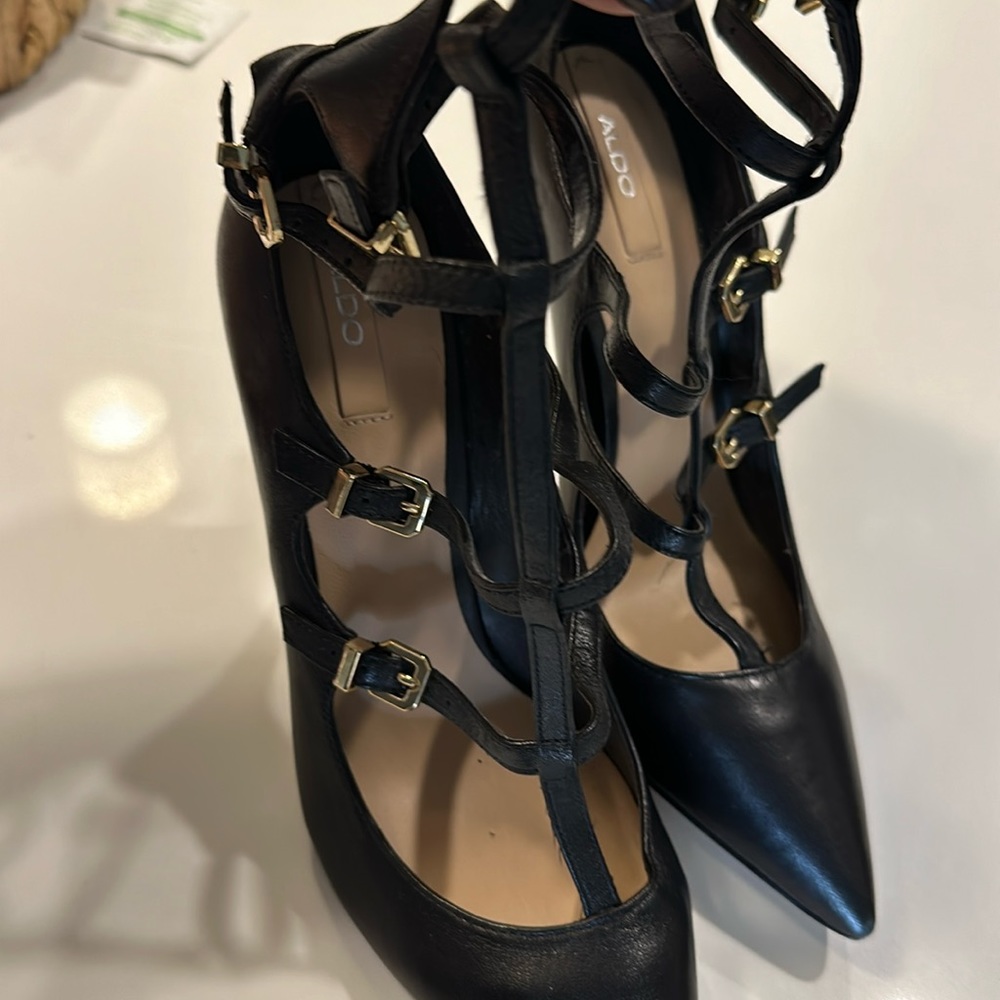 Aldo black heels